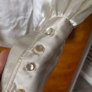 ELLEN TRACY TRUE VINTAGE VICTORIAN BLOUSE
